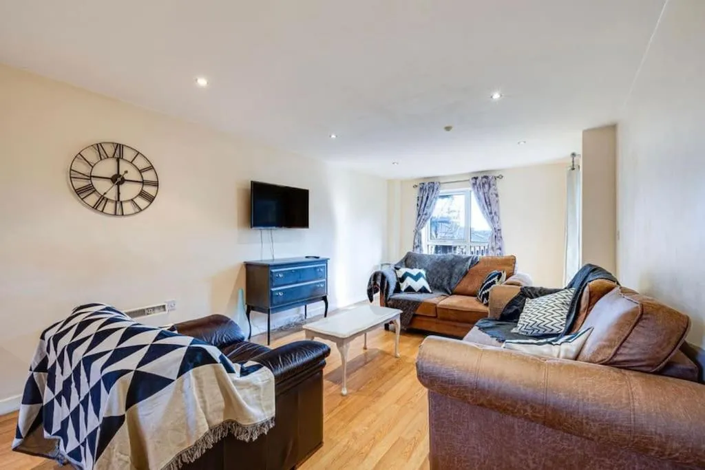 Image of Luxury 2BR Apartment – Prime Location – Parking