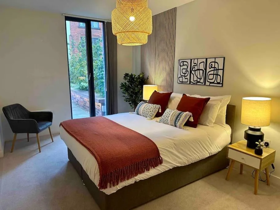 Image 3 of Luxury 2 Bed 2 Bath Central Manchester