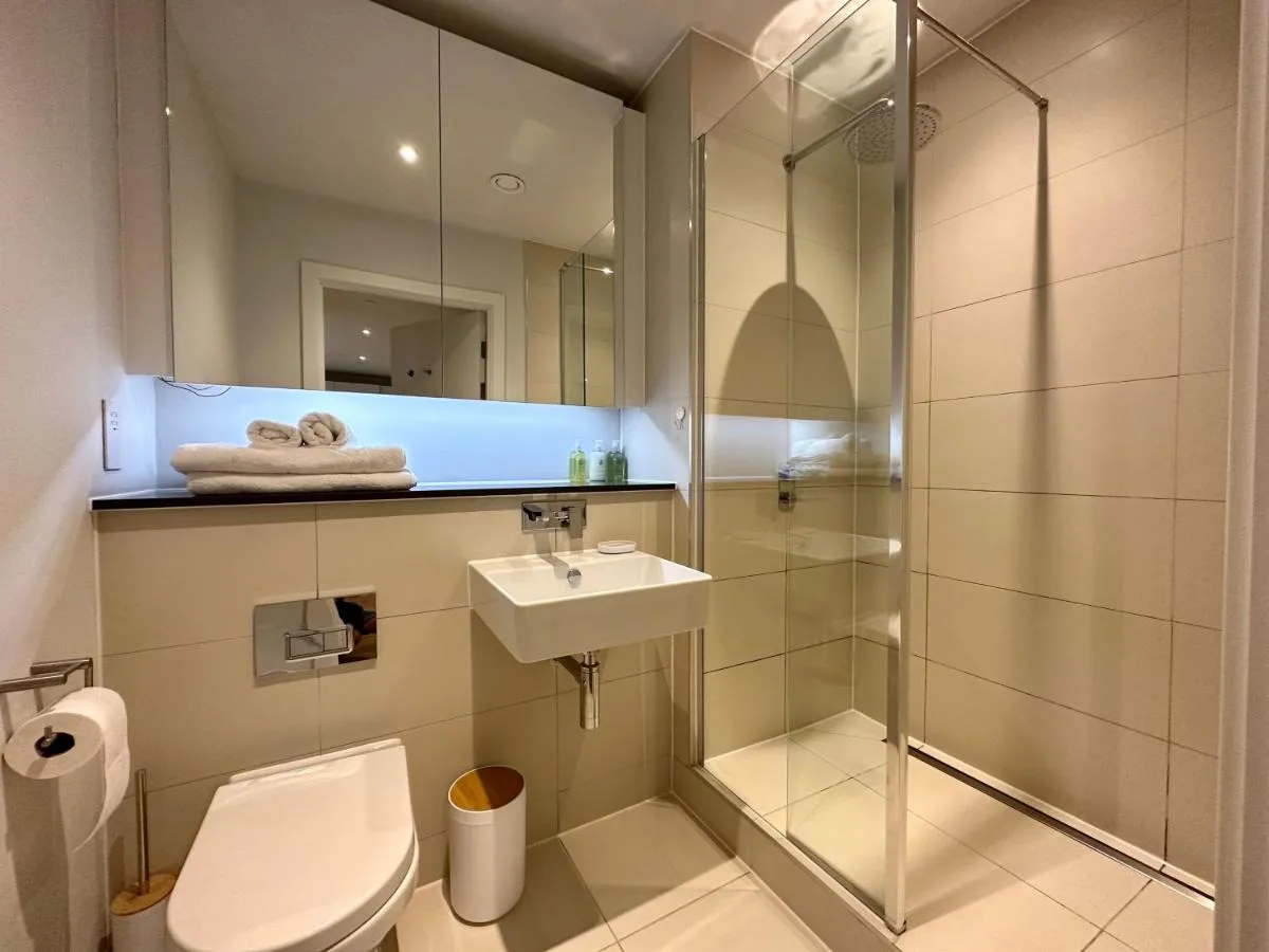 Image 4 of Luxury 2 Bed 2 Bath Central Manchester