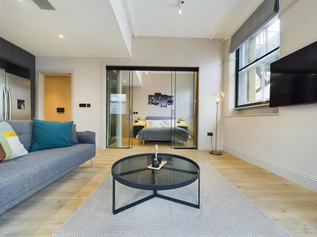 Image 3 of Luxury 2bedroom City Centre Leisure & Business Stay