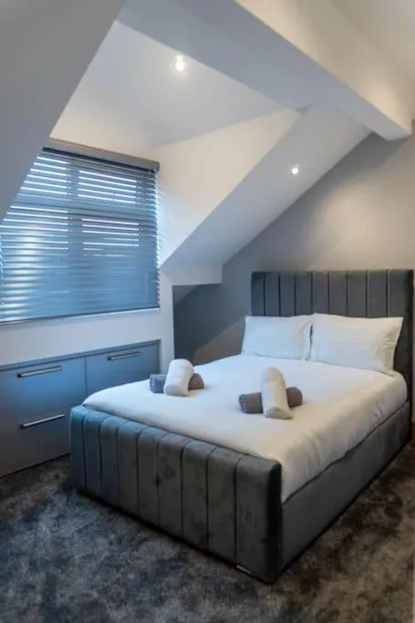 Image 6 of Luxury 4 Bedroom Apartment