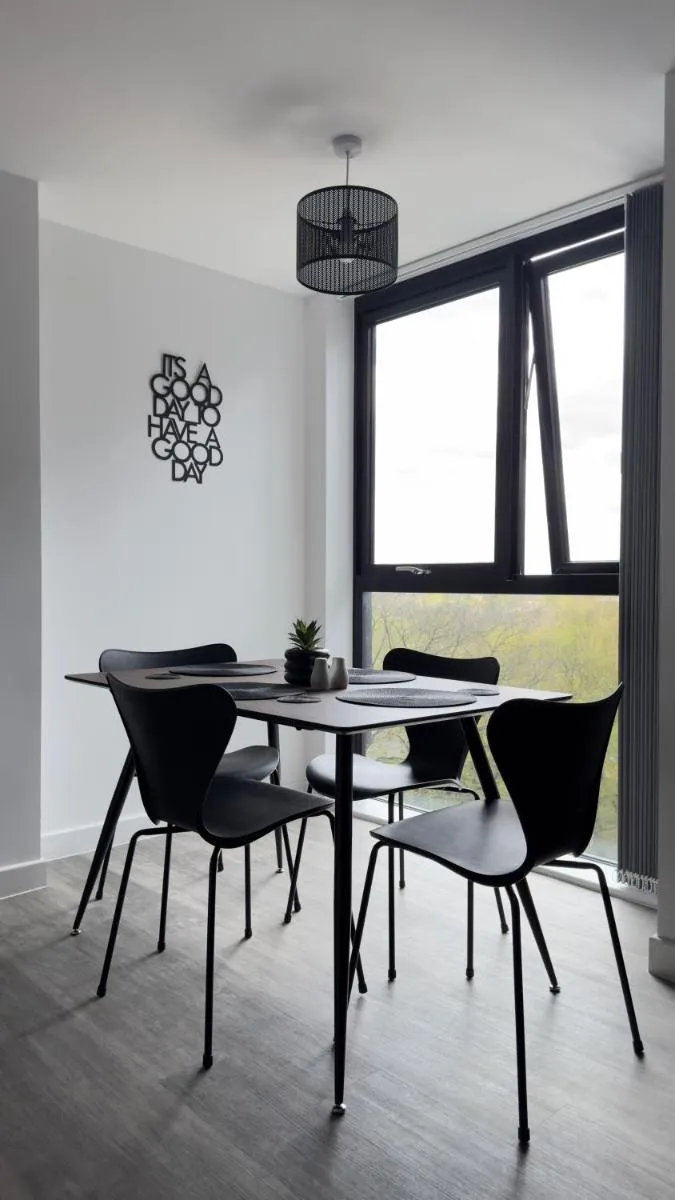 Image 5 of Luxury Apartment by Noire Property