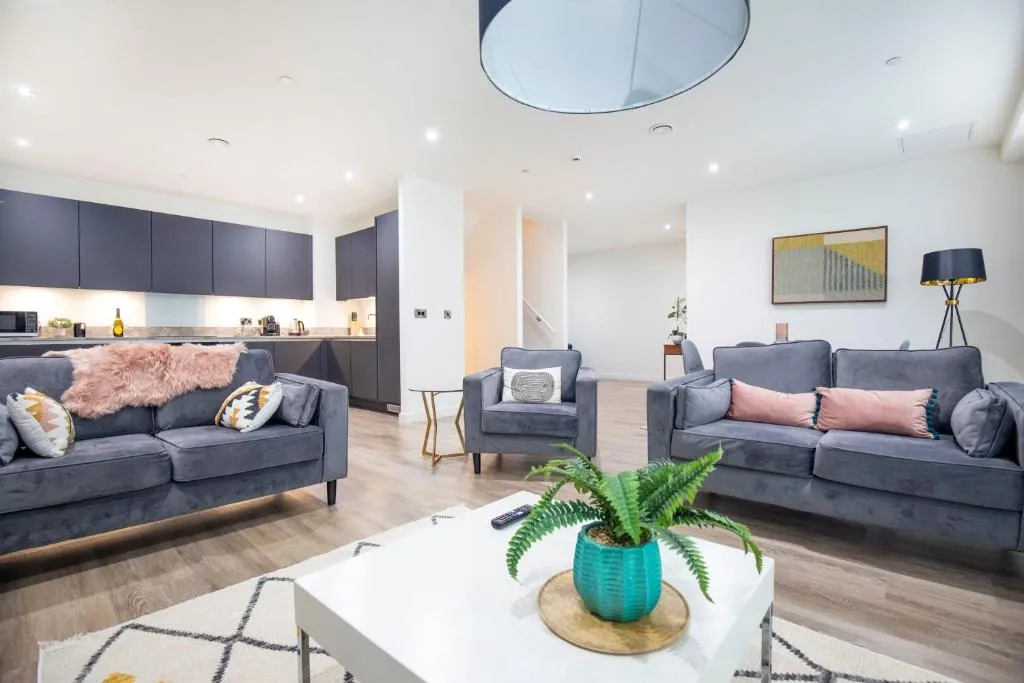 Image of Luxury Free Parking Townhouse