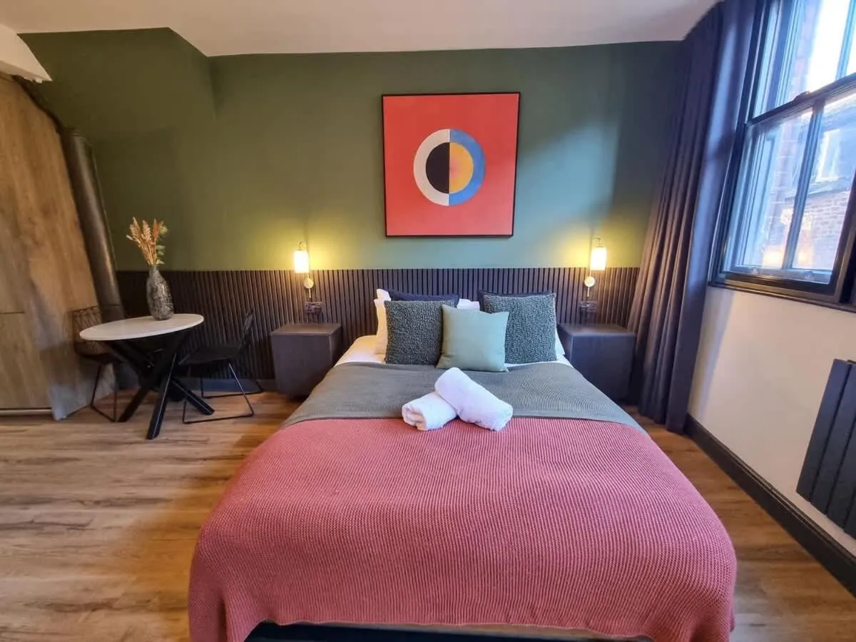 Image 6 of Luxury Studio in Heart of MCR