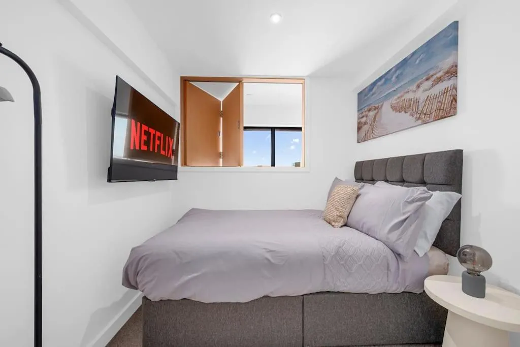 Image 2 of Luxury Stylish Apartment Central Manchester