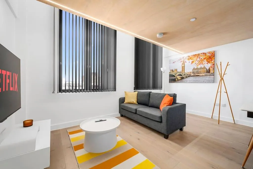 Image 5 of Luxury Stylish Apartment Central Manchester