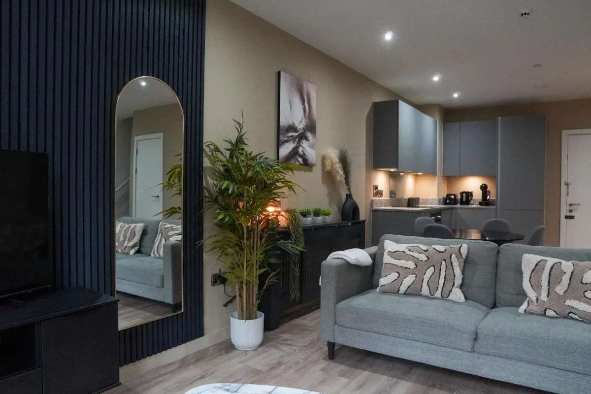 Image 2 of Luxury Townhouse In Central Manchester