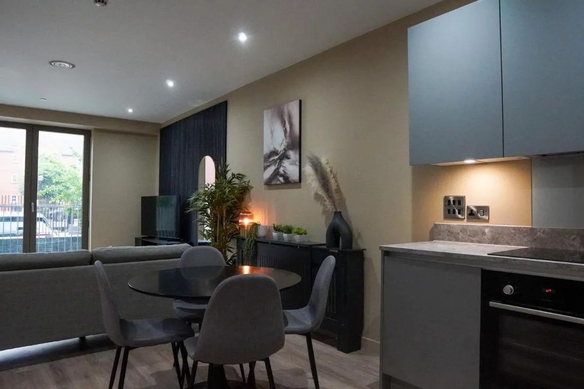 Image 5 of Luxury Townhouse In Central Manchester