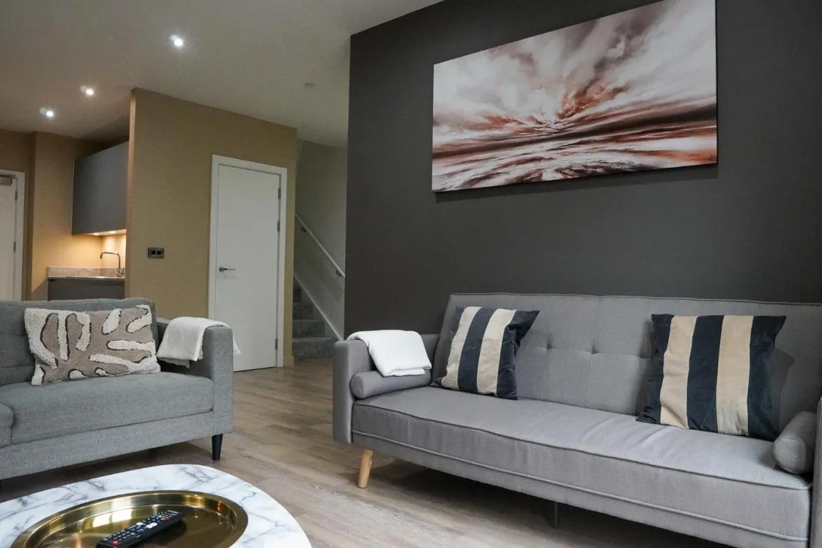 Image 3 of Luxury Townhouse In Central Manchester