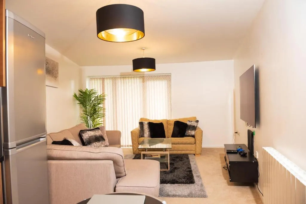 Image of Luxury Two bedroom Flat opposite COOP Live n Etihad Stadium with Free secure Parking, Netflix and Sky TV