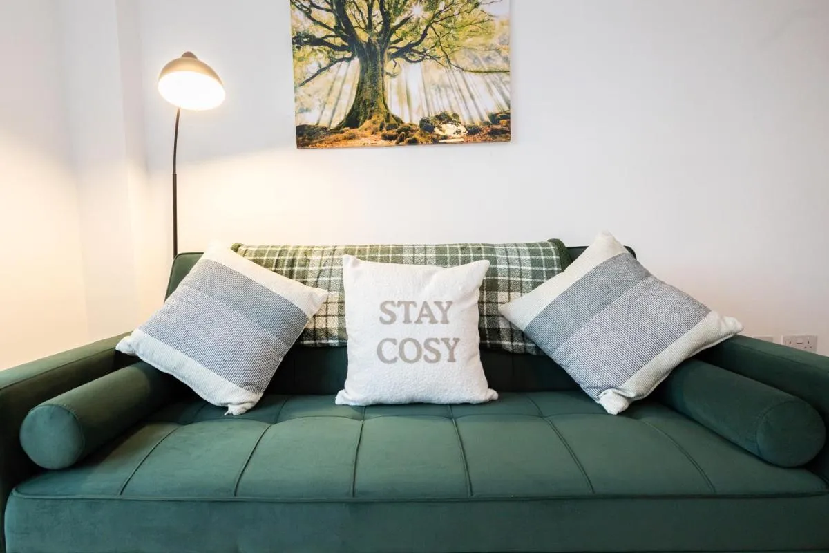 Image 6 of Manchester – Luxury Serviced Apartment, Close to Old Trafford, City Centre, Media City, Etihad, Coop Live, AO Arena, Salford Quays, sleeps up to 6, with Free Private Car Parking