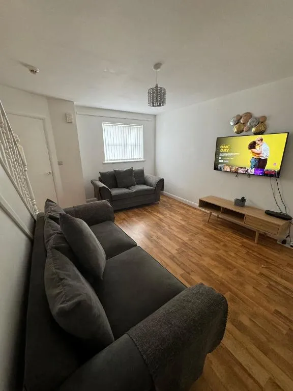 Image of Manchester home near City Centre and City stadium