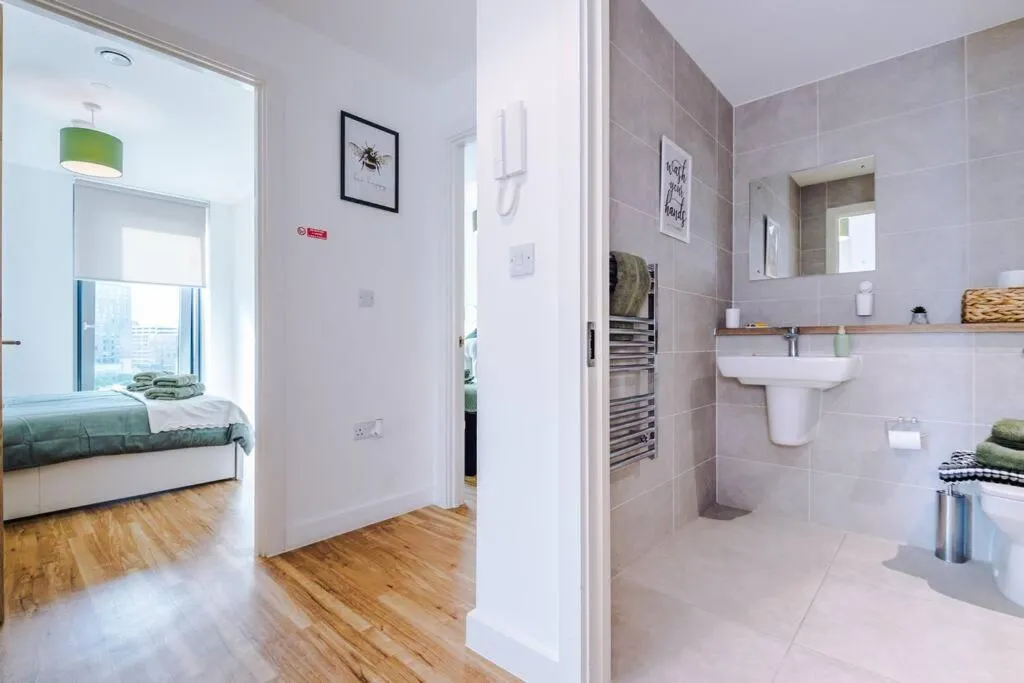 Image 2 of Media City 2Bed Apartment, Amazing Views, Smart TV, Perfect For Contractors, Professionals, Families And Leisure
