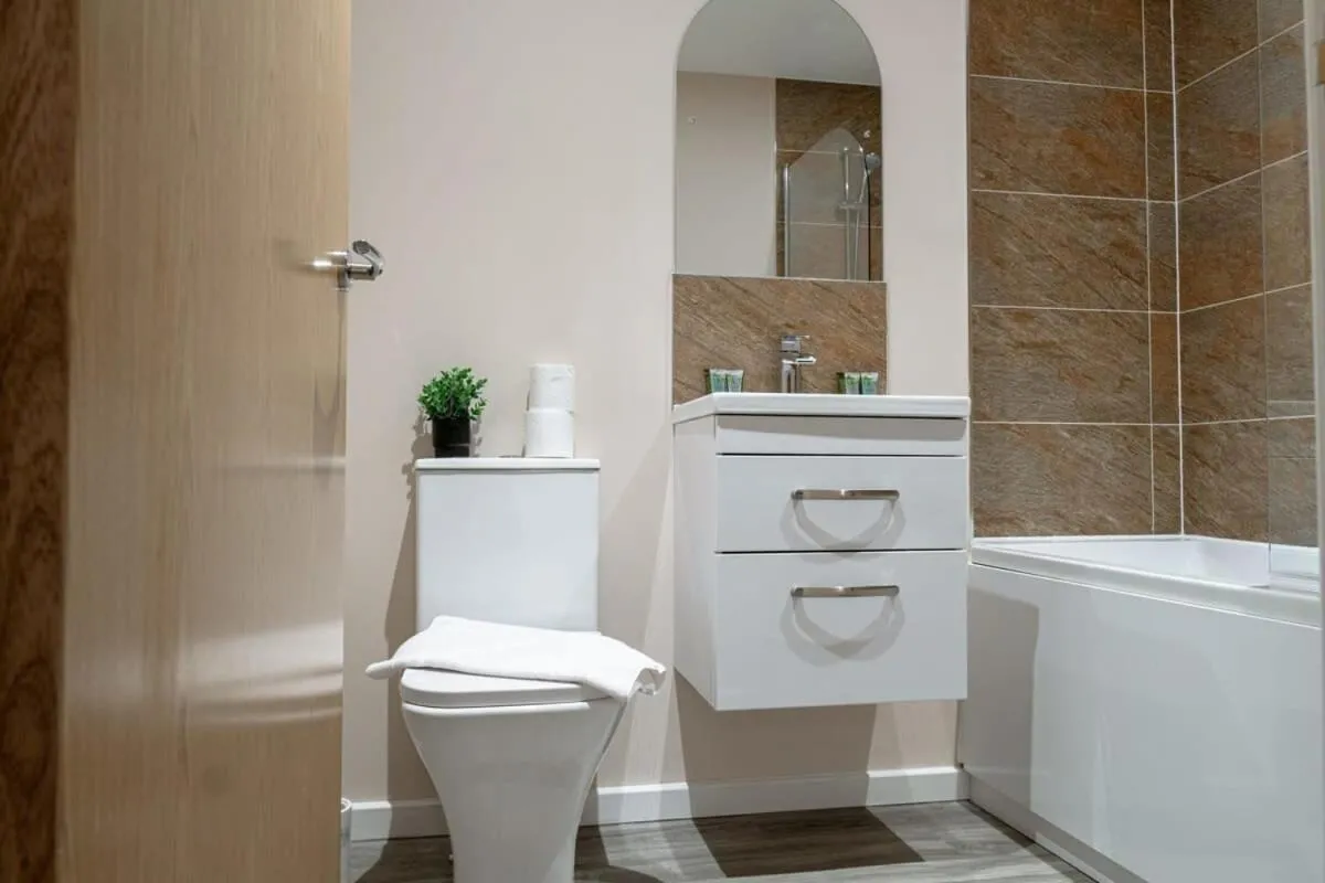 Image 6 of Modern 1 Bedroom Apartment in Manchester