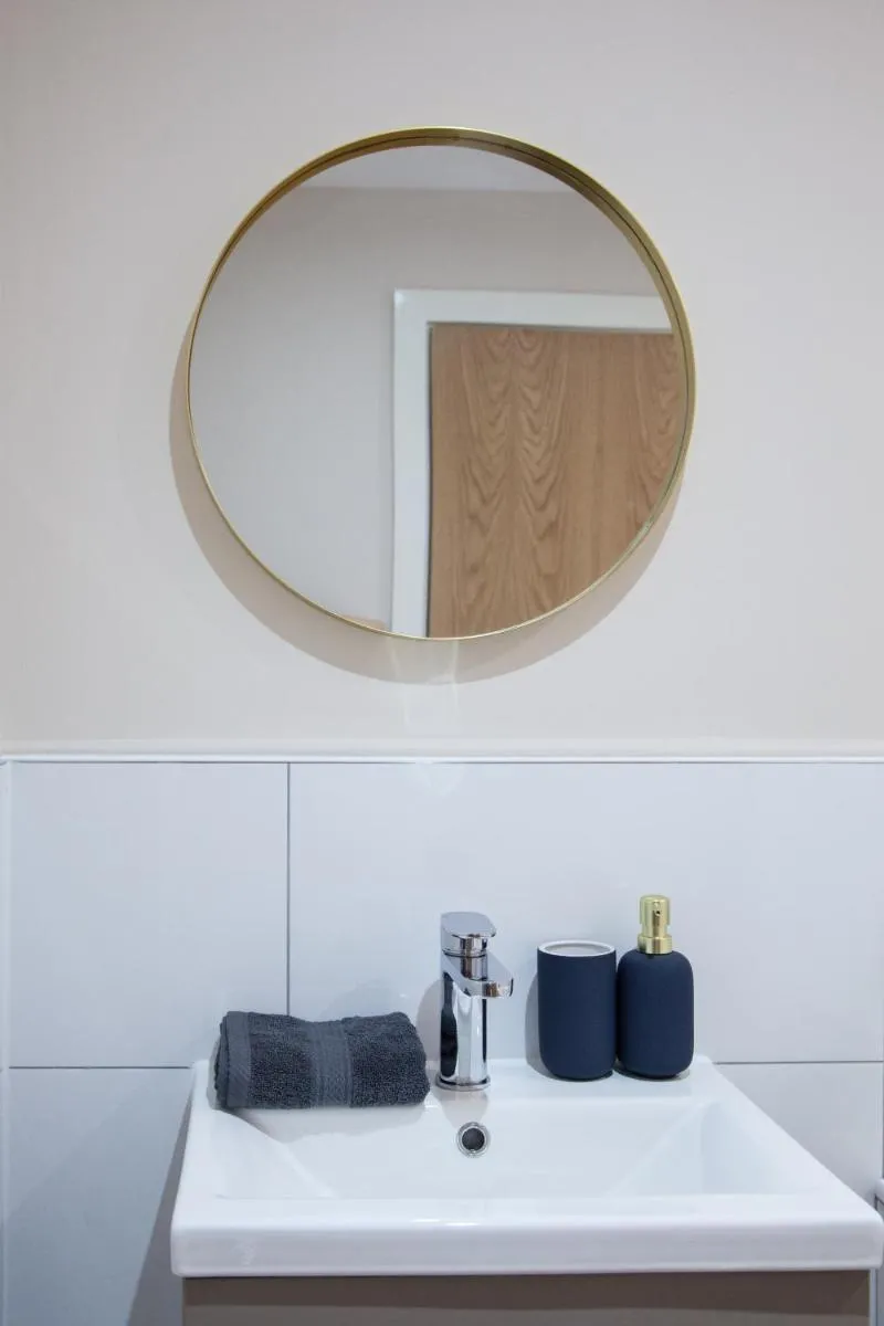 Image 3 of Modern 2BD Apartment In Manchester City