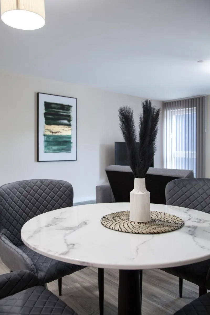 Image 5 of Modern 2BD Apartment In Manchester City