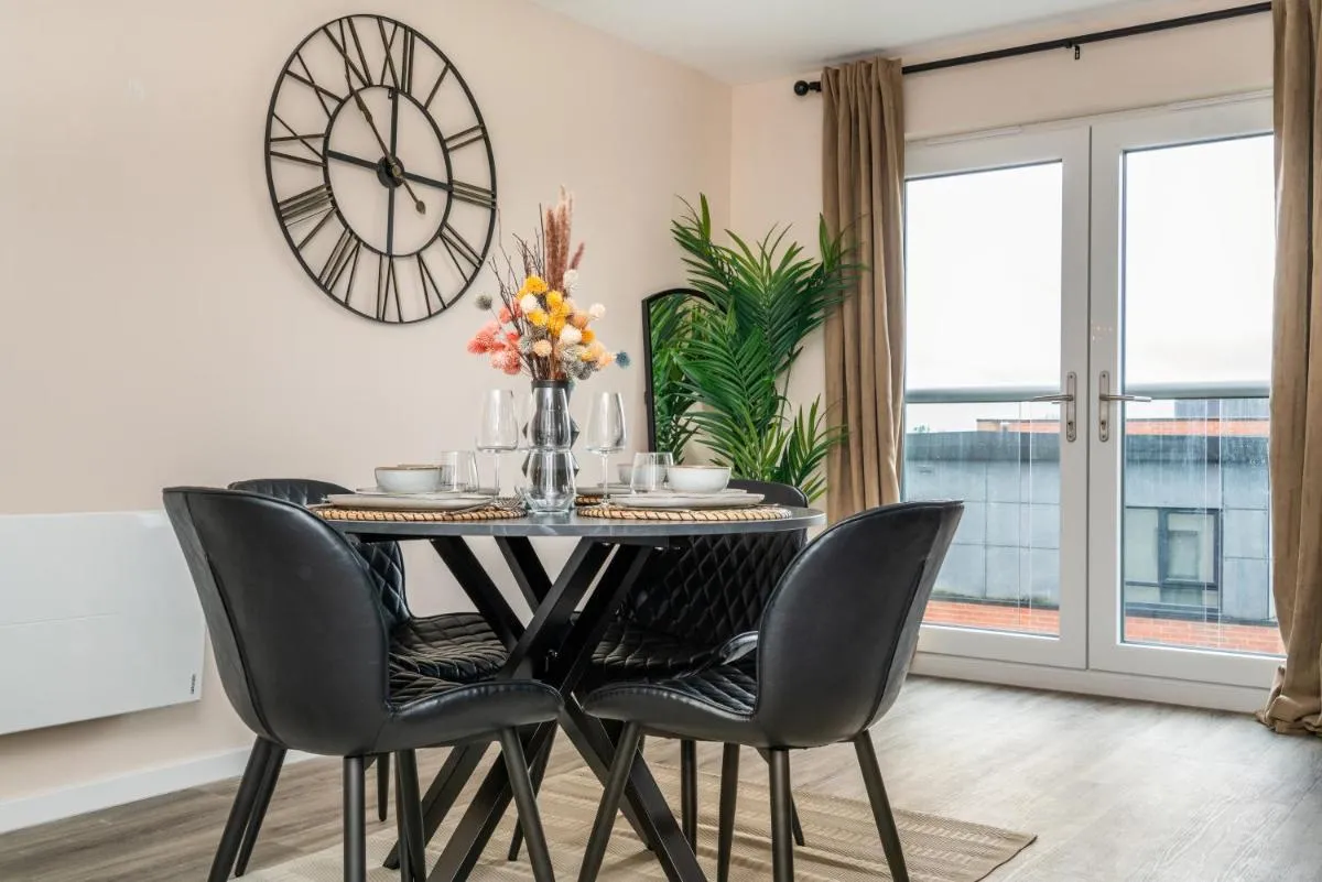 Image 1 of Modern 2bed in Manchester