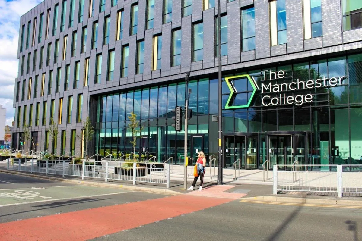 Image 6 of Modern & Cosy 1-Bed Apartment Manchester City Centre