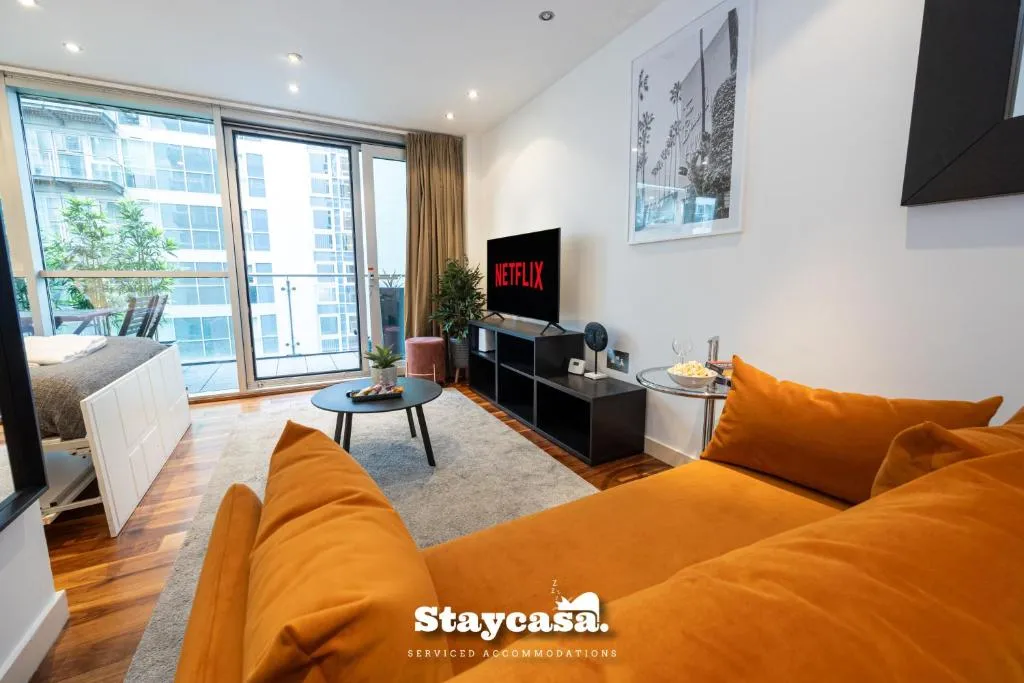 Image of Modern Studio W Balcony & Secured Parking