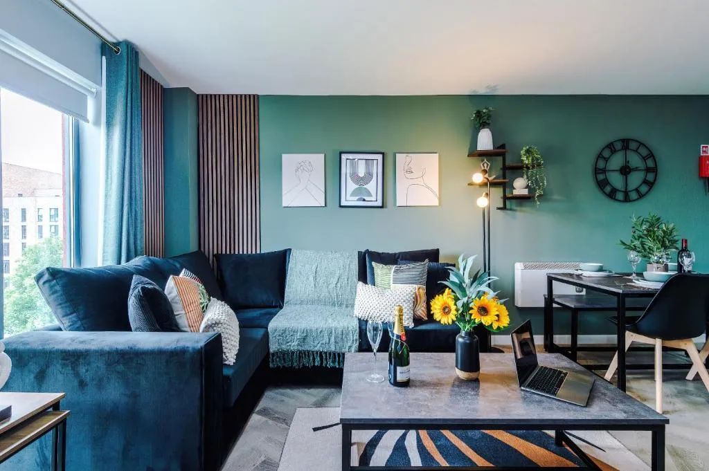 Image of NEW! Stunning 2-Bed Apartment in Manchester by 53 Degrees Property, Amazing Location – Sleeps 6!
