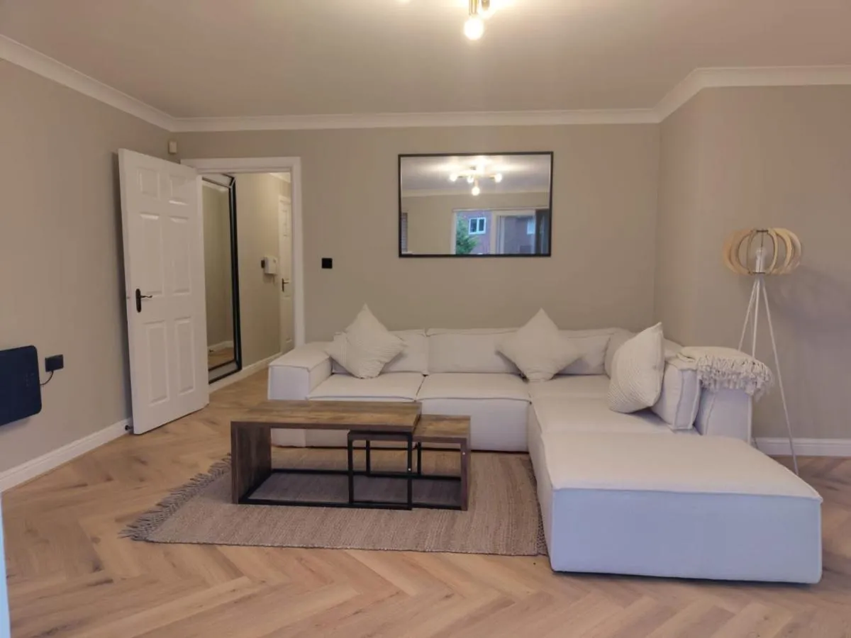 Image 5 of New 2 Bedroom Appartment In Manchester – Stretford – Old Trafford Close to Football-Cricket Ground & City Centre