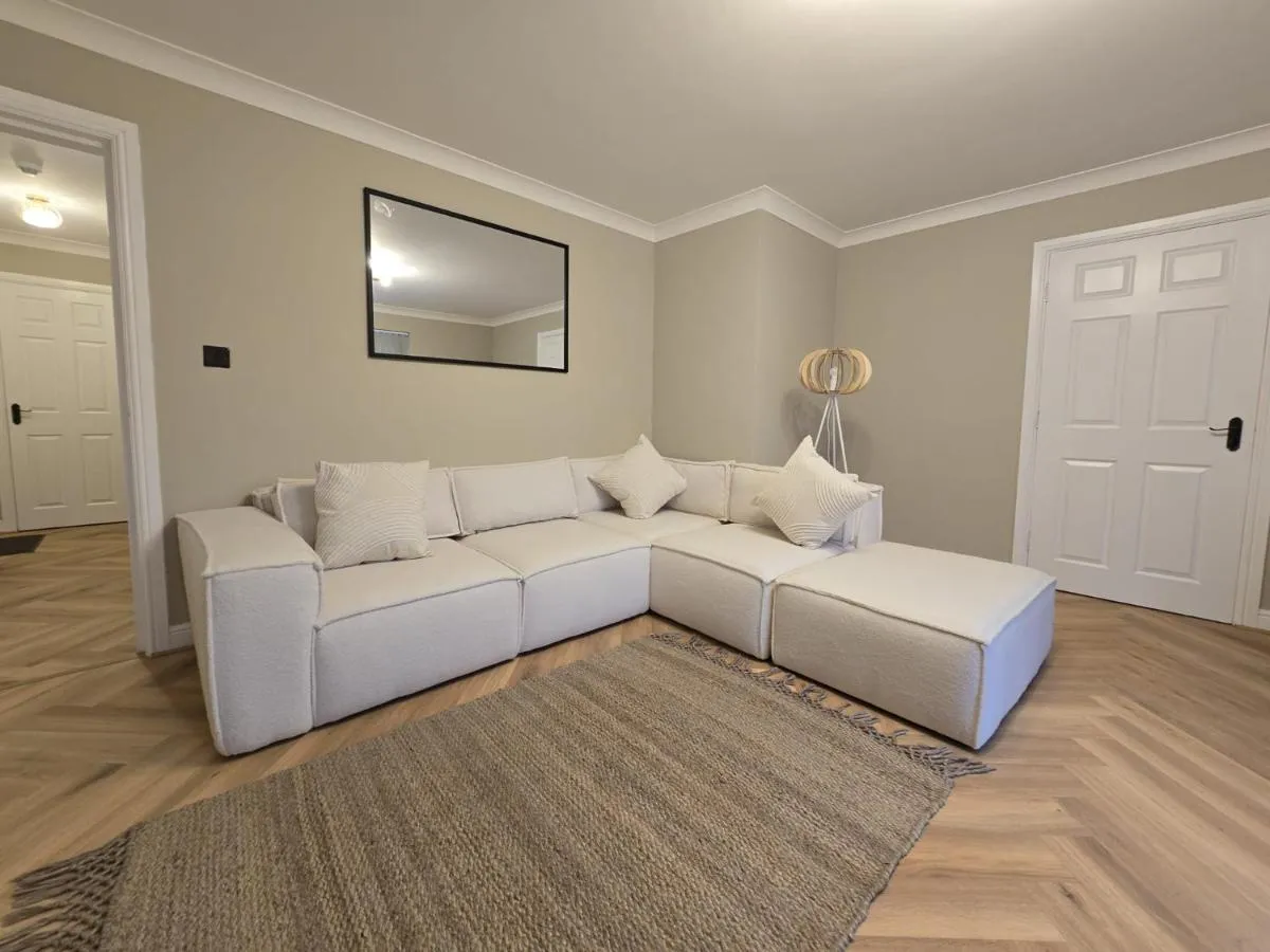 Image 2 of New 2 Bedroom Appartment In Manchester – Stretford – Old Trafford Close to Football-Cricket Ground & City Centre