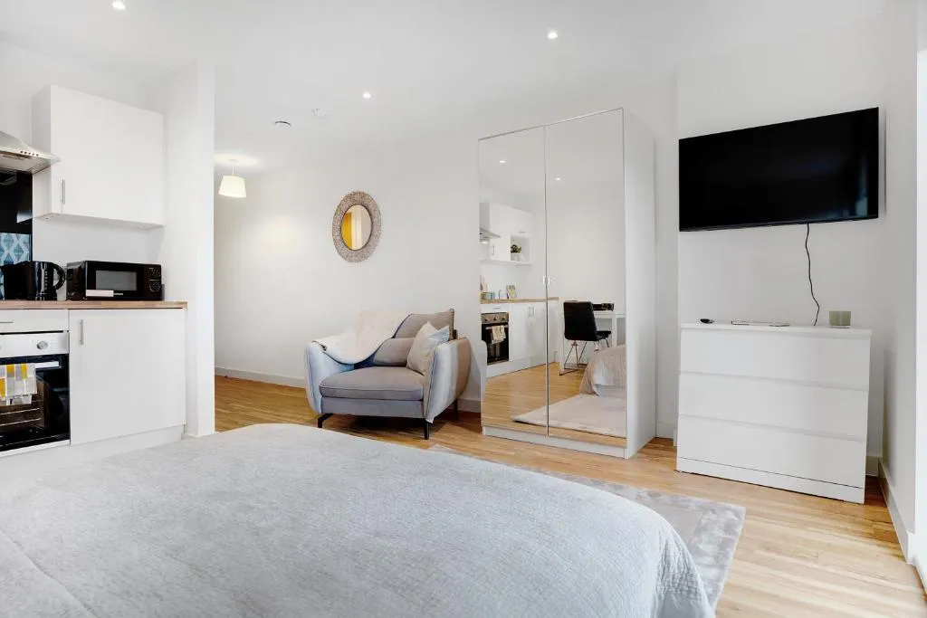 Image of New! Media City 1BR Free WIFI