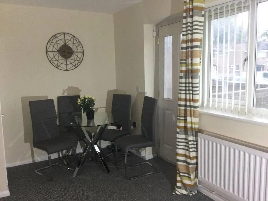 Image 4 of Nice Residential Within Easy Reach Of Town