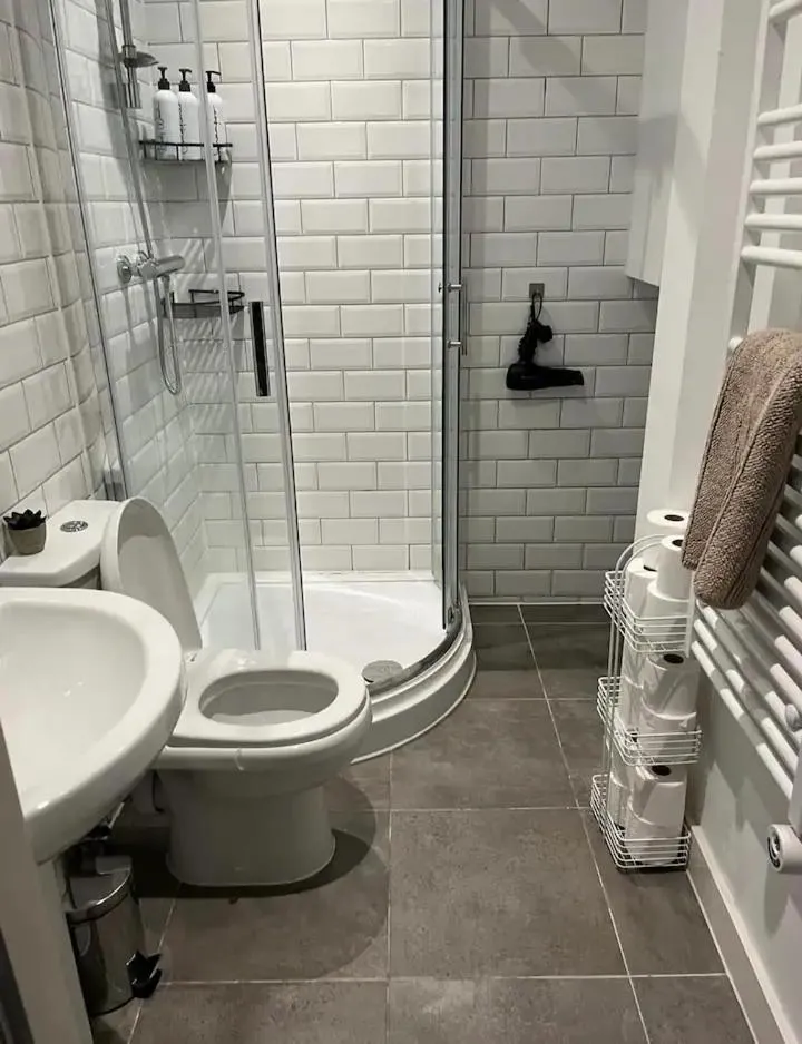 Image 3 of Old Trafford Penthouse Duplex – Steps from MUFC