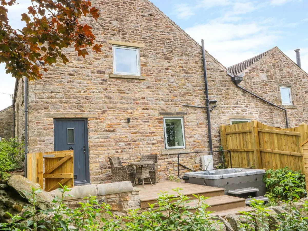 Image 4 of Overlea Barn