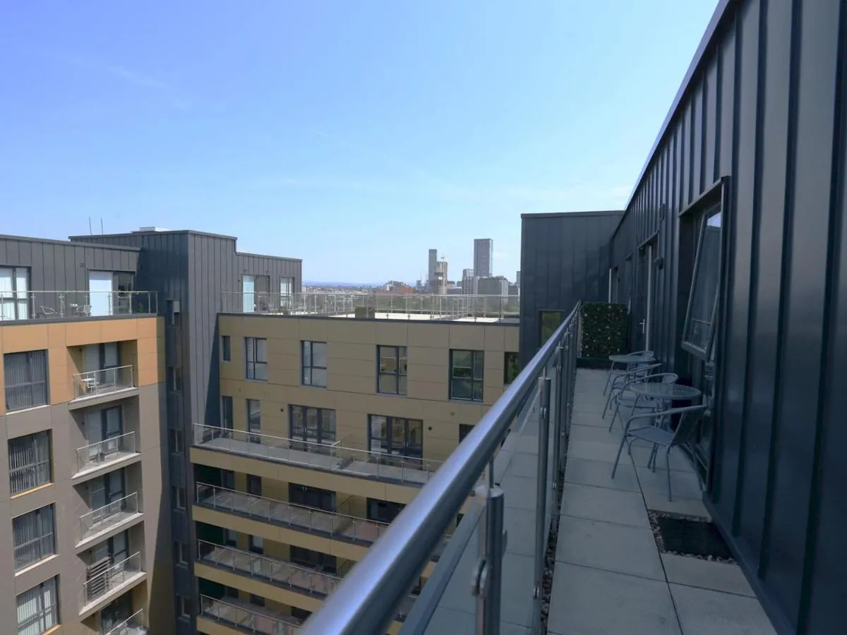 Image 1 of Pass the Keys Free Parking Penthouse WeeklyMonthly Discounts