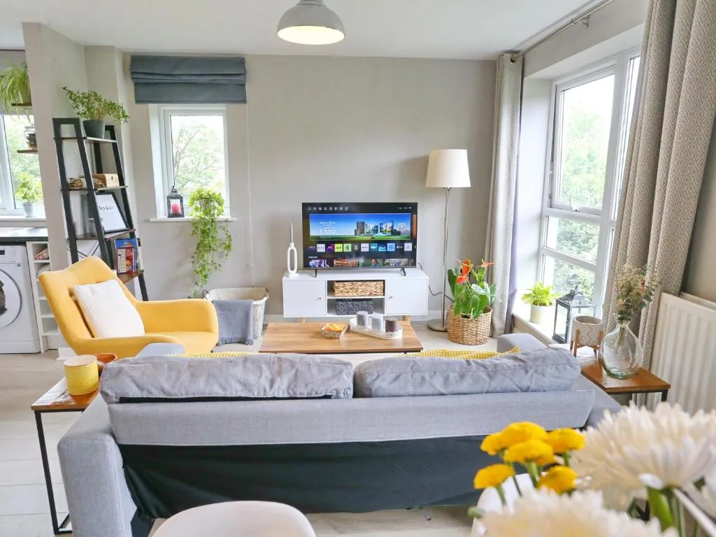 Image of Pass the Keys Stylish Flat With Parking Close To Coop Arena