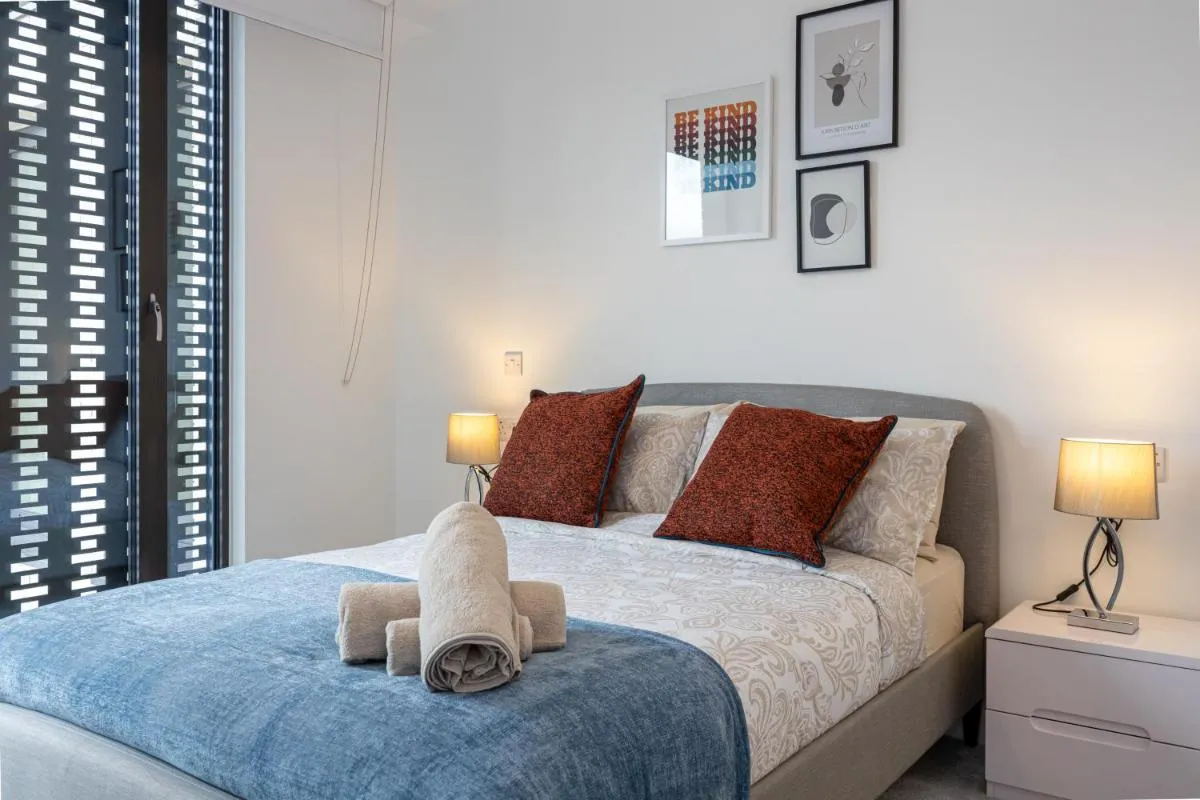 Image 2 of Pet friendly 2BR near station by Asquare Letting