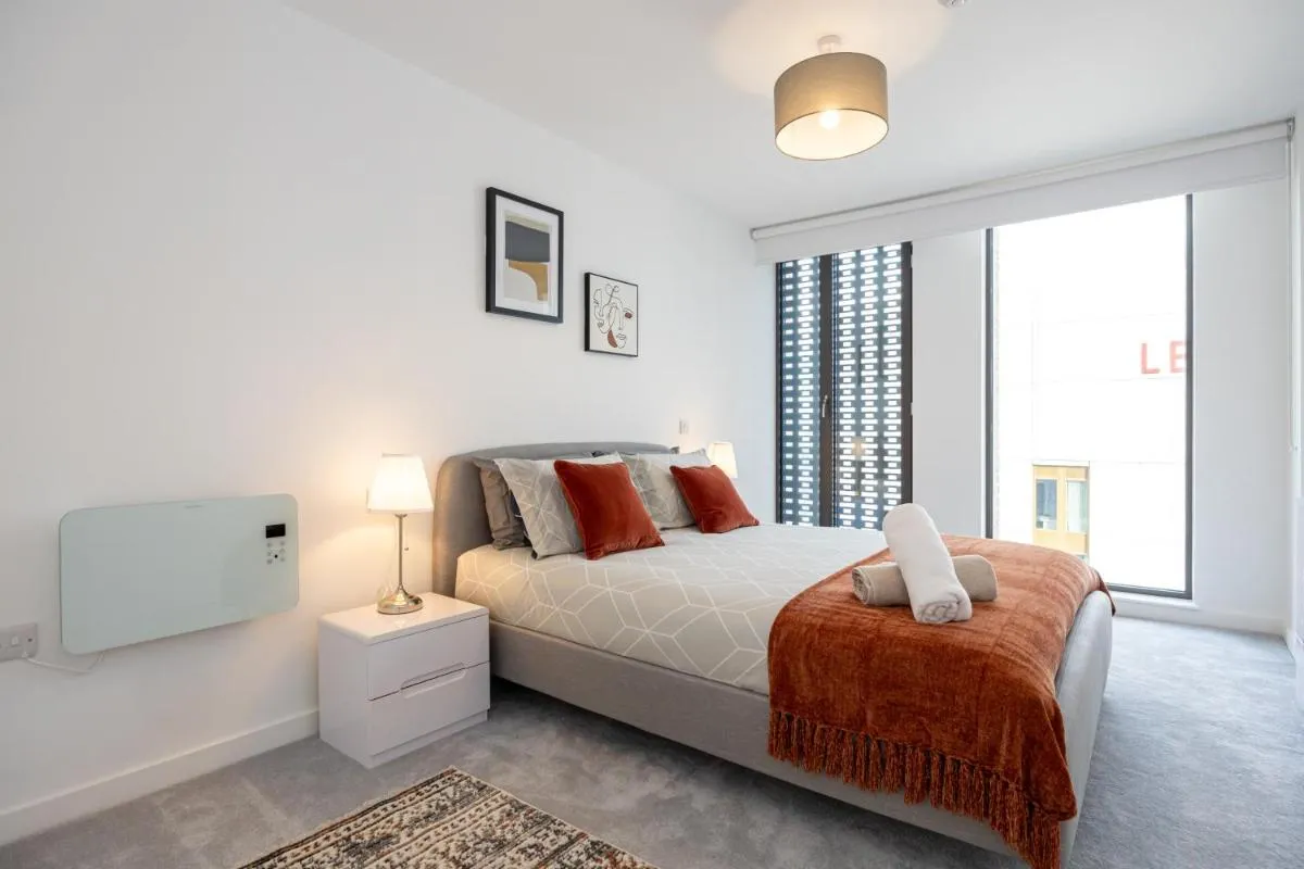 Image 5 of Pet friendly 2BR near station by Asquare Letting