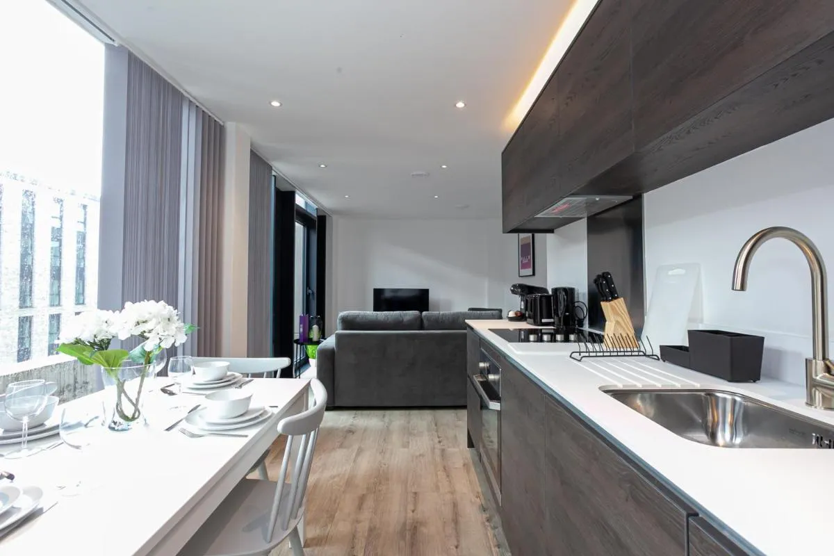 Image 2 of Pillo Rooms Serviced Apartments – Manchester