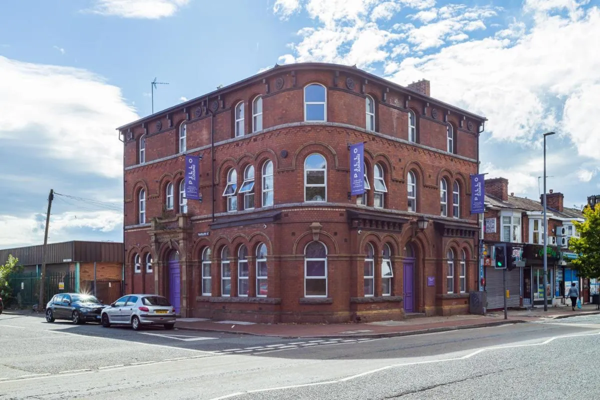 Image 1 of Pillo Rooms Serviced Apartments – Salford