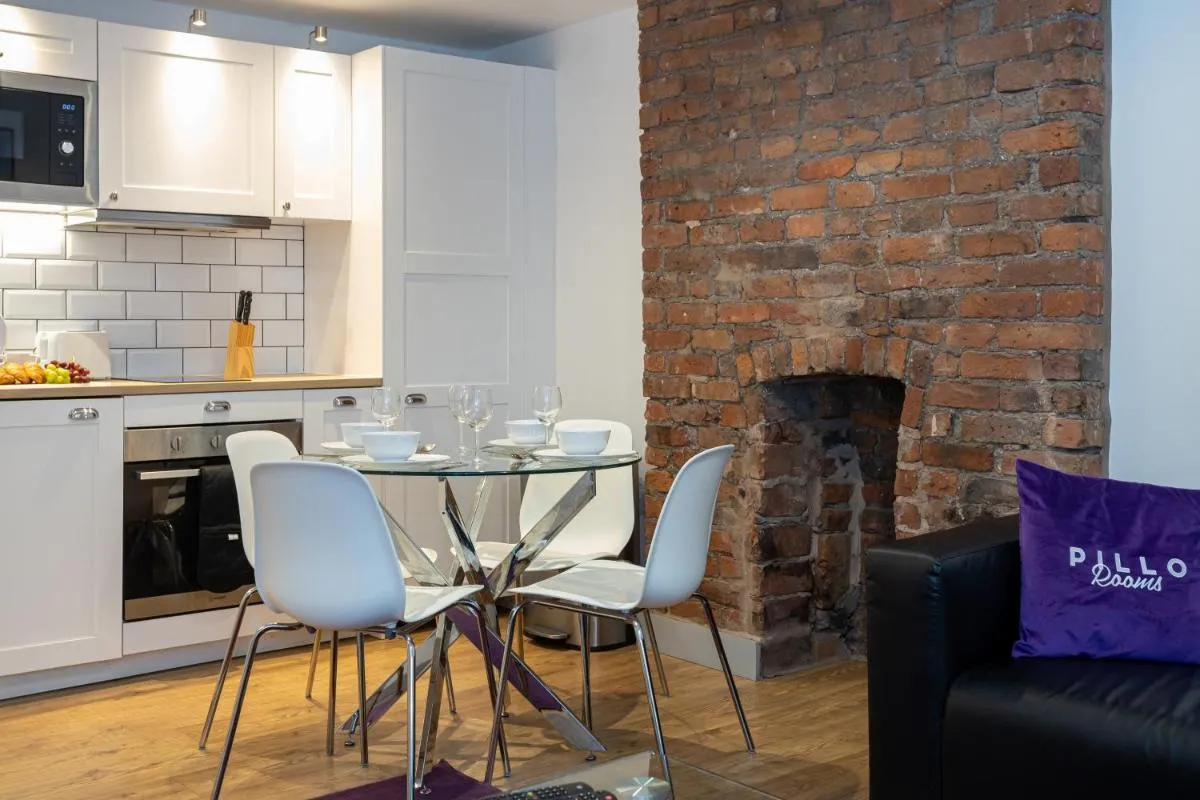 Image 5 of Pillo Rooms Serviced Apartments – Salford