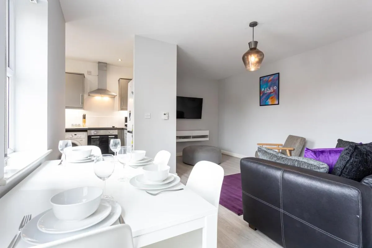 Image 4 of Pillo Rooms Serviced Apartments – Trafford