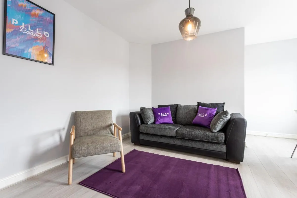 Image 3 of Pillo Rooms Serviced Apartments – Trafford