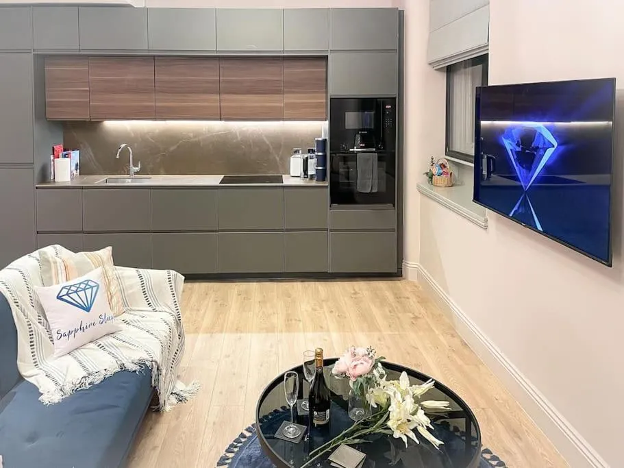 Image of Posh Pretty Penthouse
