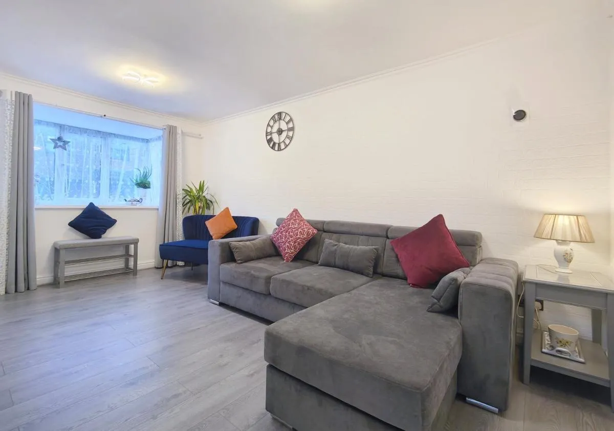 Image 6 of Regent House – Modern Holiday Home 10 Minutes to Manchester City Centre With Free Parking