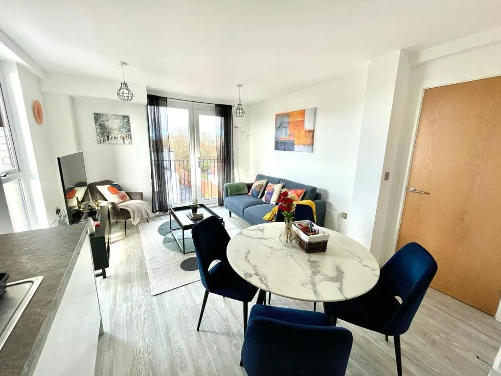 Image 1 of Relaxing 1-Bed Flat in Salford with Street Parking