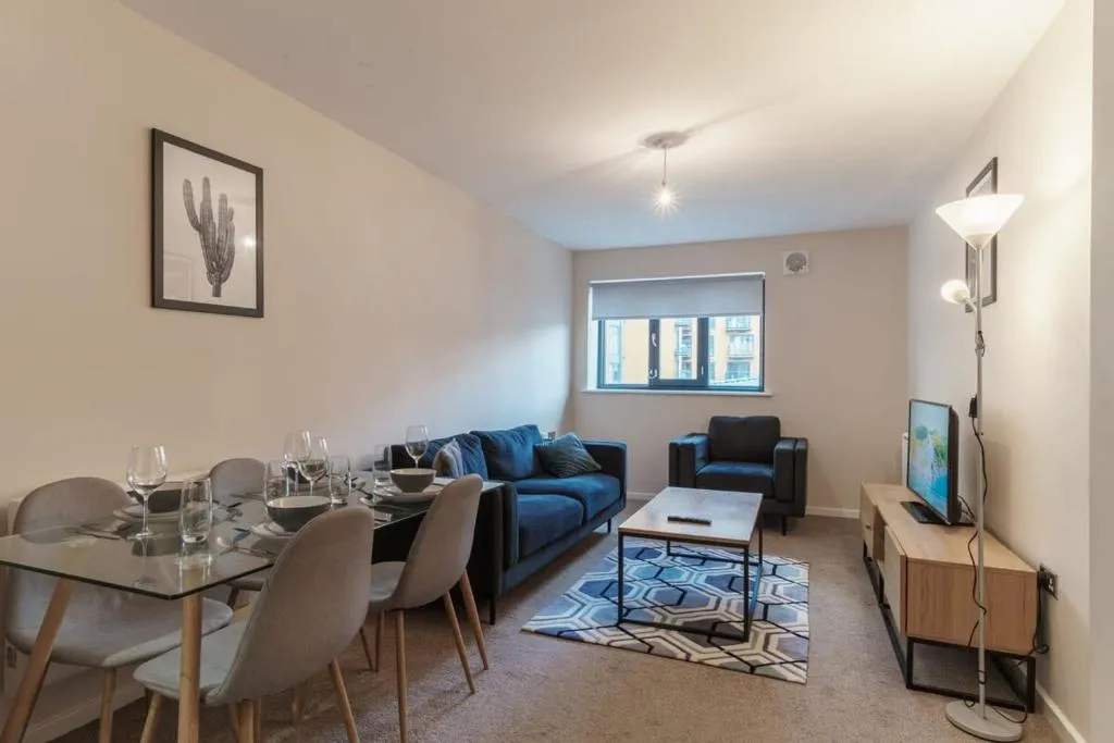Image of Spacious 2 Bed Apartment in Manchester Centre