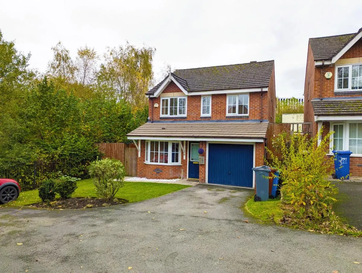 Image 1 of Spacious 4 Bed Riverside Home