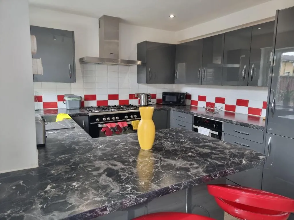 Image of Spacious House in Central Manchester