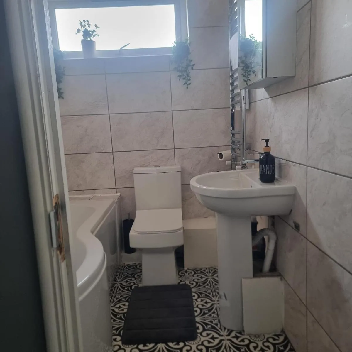 Image 4 of Spacious House in Central Manchester