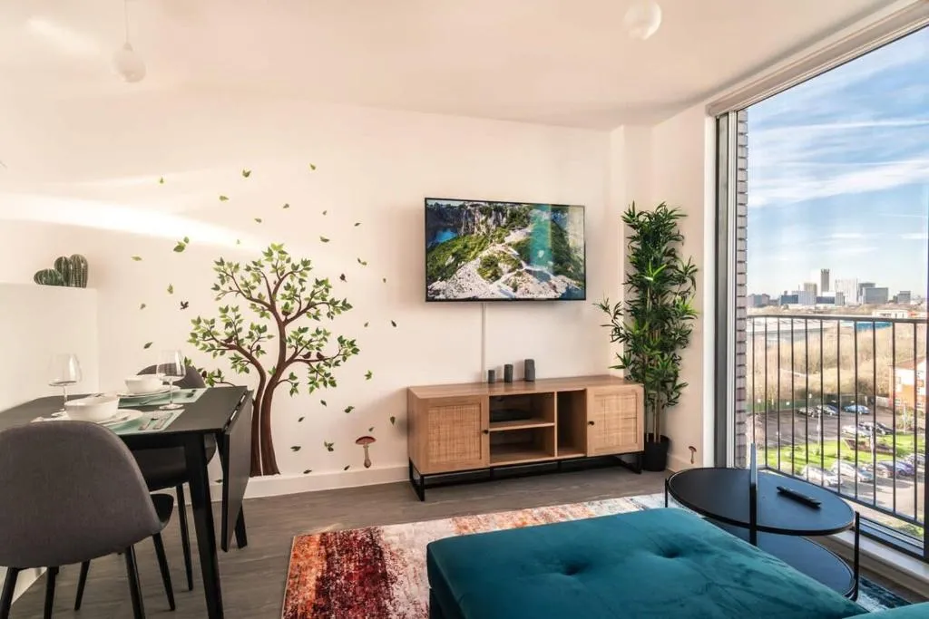 Image of Spacious & Modern 1 Bed Apartment Manchester