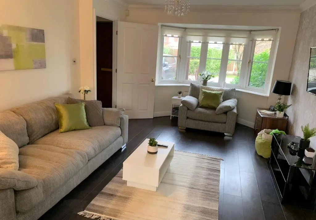 Image of Spacious and amazing 4 bedroom detached house