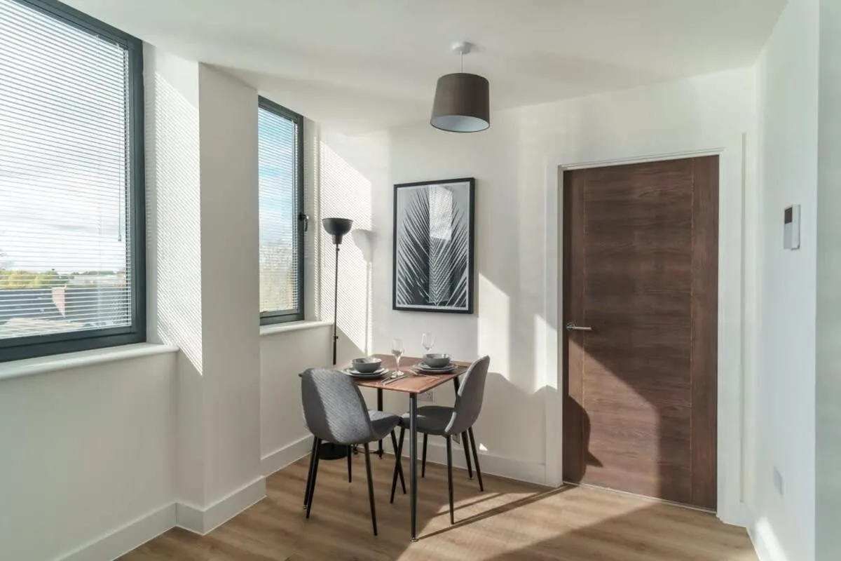 Image 3 of Stay Zeni, Alexandra Rise Manchester Cool 1BR Flat