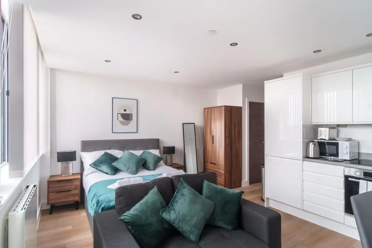 Image 5 of Stay Zeni, Alexandra Rise Manchester Cosy Studio